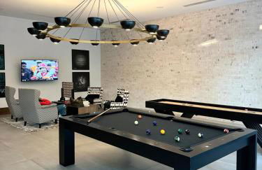 Luxe Suite - Comfort - King Bed and Free Parking - Foto 30