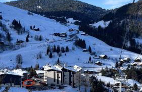 Cocon alpin rénové - Accès direct aux pistes - Foto 13