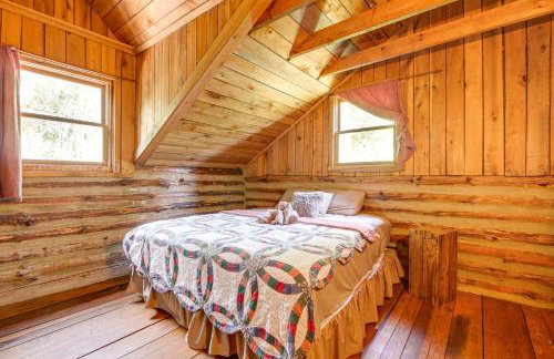 1800s Romantic Cabin! Fireplace and 3 Jacuzzi Tubs - Foto 16