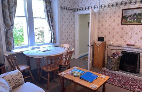 Laundry Cottage - Photo 2