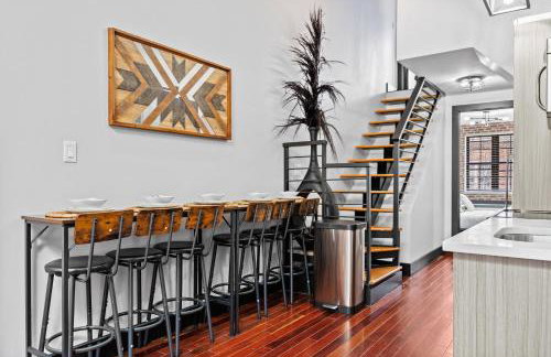 Rustic Chic 4BR for Groups - Bushwick's Finest Stay - Foto 14