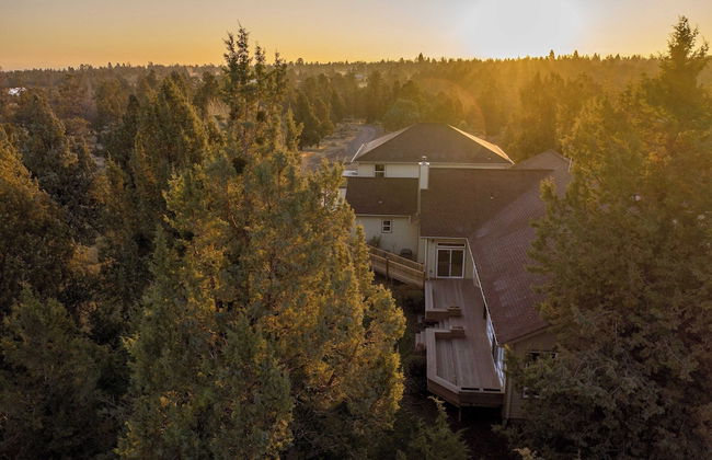 Powell by Avantstay Secluded Home Only 10 Mins From DT Bend w/ Hot Tub - Foto 28