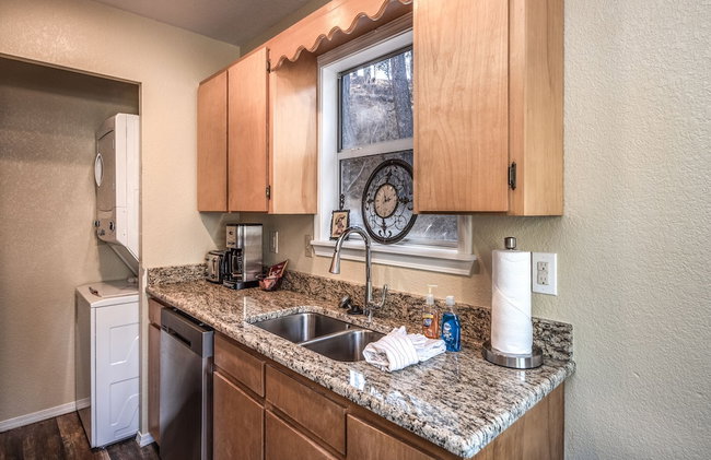 Midtown Riverfront by Ruidoso Vacation Rentals - Foto 43