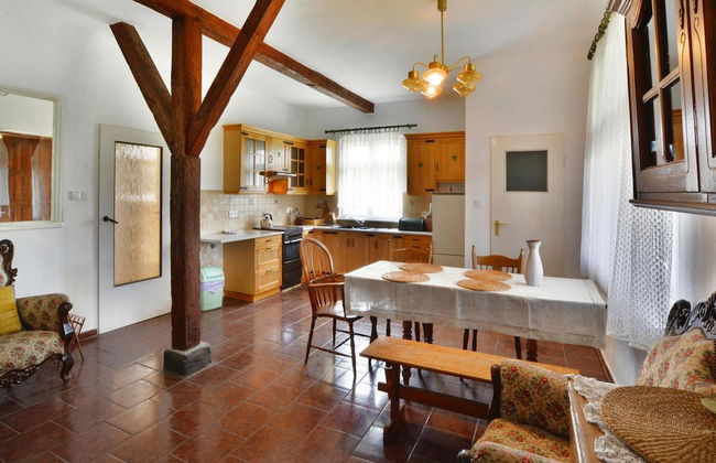 Holiday Home With Fireplace and Private Garden - Foto 12