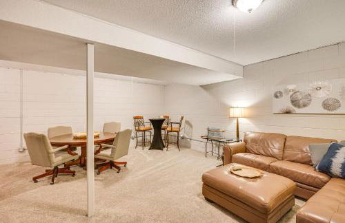 Riverfront Champlin Townhome with Deck and Water View! - Foto 19