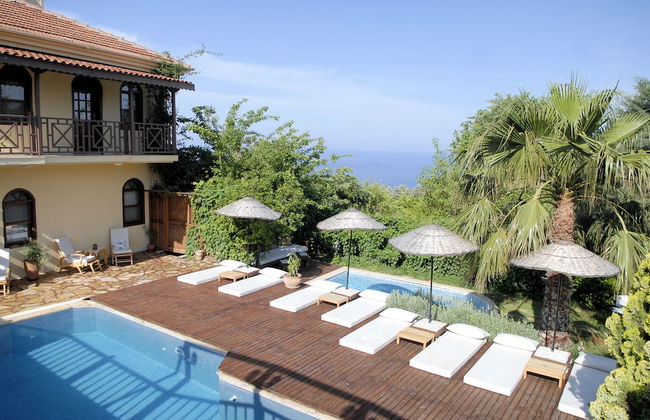 An Unspoilt Setting, Luxurious Surroundings and a Warm, Personal Welcome - Foto 12