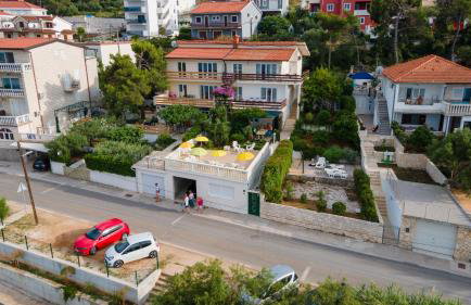 Villa Fjaba - by the sea - with the big terraces & great sea view - Foto 30