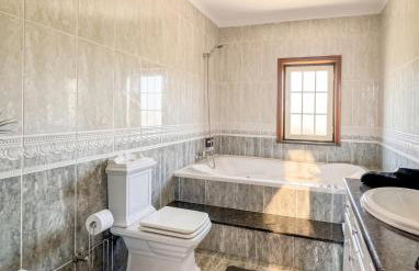 Elegant Villa in Ponte de Lima with Private Pool - Foto 27