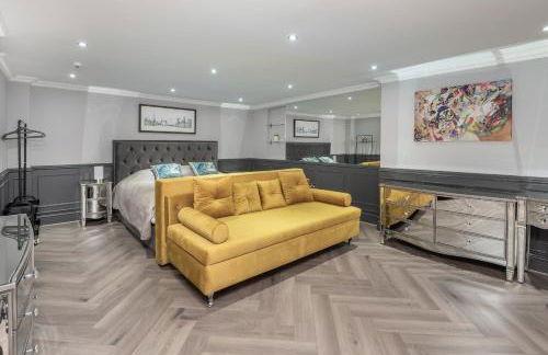 The London House - Entire Villa - Foto 24