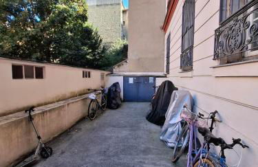 Saint-Mandé studio, proche metro Ligne 1 & Paris Centre, Wifi rapide, Ideal couple, télétravail - Foto 11