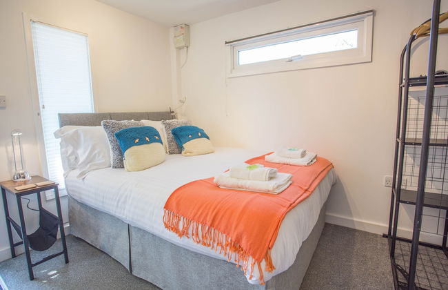 Snug with Views of the Chilterns - Foto 1