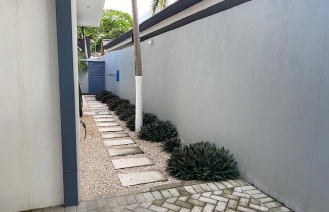 Playa Potrero Modern 3 BR Home Centrally Located - Casa Coastal Serenity - Photo 48