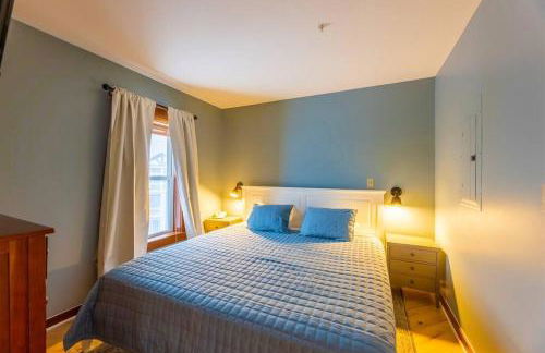 Lux Stay USA Ballhooter Vista Ski-InOut Hot Tub - Foto 60