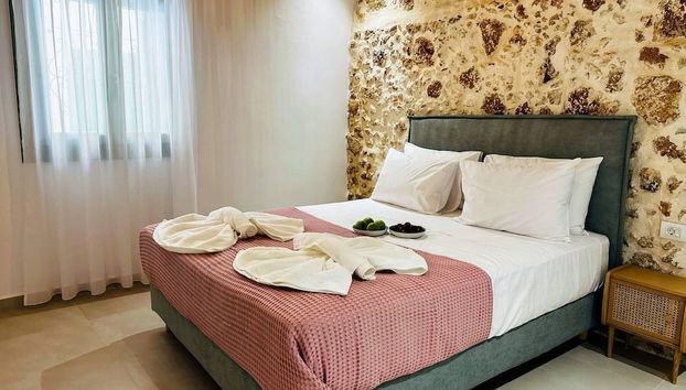 Roussos Place - Next To Splantzia Square - 2bd 2ba - Foto 3, Habitación