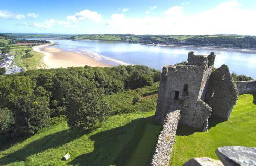 Ty Log Llansteffan - Photo 18