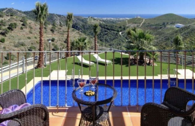 Modern Two Bedroom Villa With Indoor Pool & Spa - Foto 1