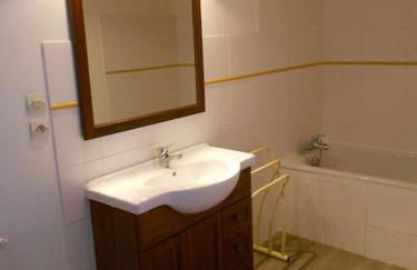 Lozère St Alban Aubrac Margeride gîte 4 étoiles 8 personnes au calme près nature - Foto 13