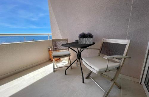 Dora Sunset Sea View Apartment with Balcony - Photo 35