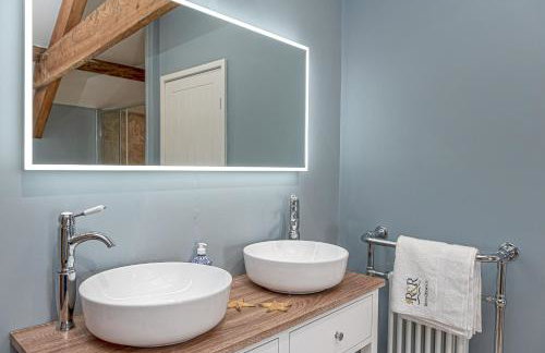 Goferydd, South Stack, Anglesey, 4 bed luxury home, hot tub, dog friendly - Foto 36