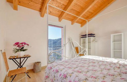 Nice Home In San Salvatore With Wifi - Foto 14