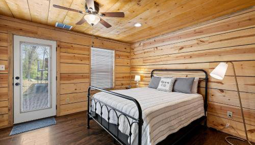 Impressive Cabin Surrounded by Trees in Nashoba, Oklahoma - Foto 4