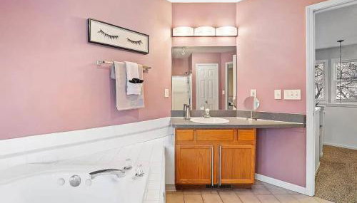 Fun 3 BR Home in Ohio City Game Room Sleeps 11 - Foto 3