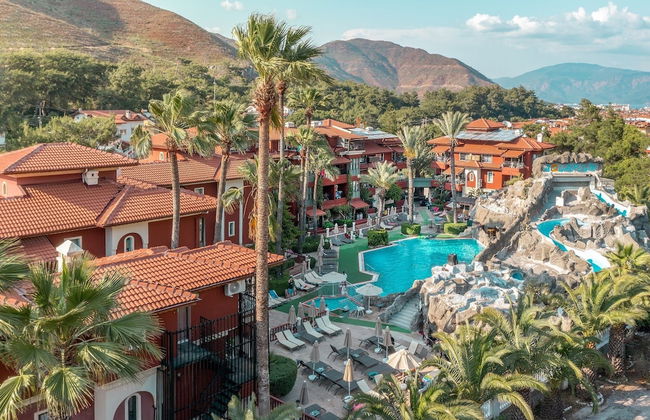 Grand Aquarium - Photo 1