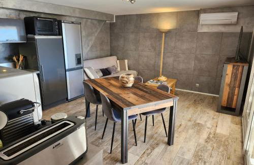 APPARTEMENT REZ DE JARDIN DANS VILLA VUE MER - Foto 17