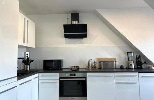 Exklusive Maisonette Wohnung am See, 5 Min zur SAP, Smart TV & Netflix - WeHome Premium - Foto 36