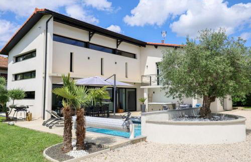 Villa Lumière - Confort, spa, piscine, recharge véhicule & babyfoot - Foto 26