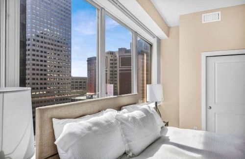 LAKE VIEWS | Paid Parking | Downtown | Gym - Foto 22