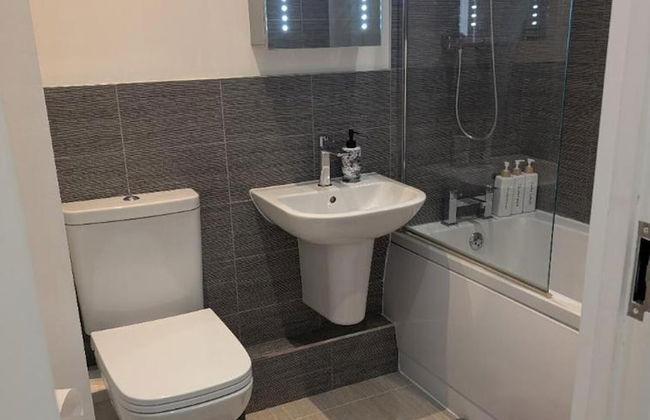 Rugby - Apartment - Sleeps 4 - Parking - Foto 6