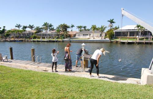 Villa Marco Island - Photo 81