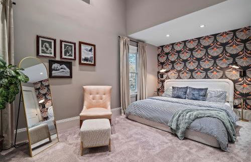 Cleveland Escape - Hot Tub - Karaoke Machine - Sleeps 12 - Foto 35