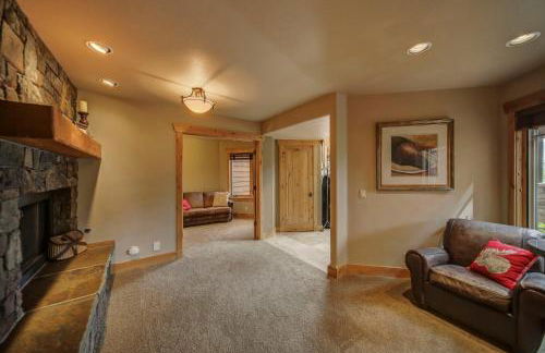 Bear Discovery Custom Tamarack Estate Home by Casago McCall - Donerightmanagement - Foto 72