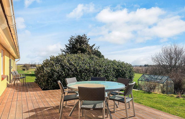 4 Person Holiday Home in Ostervra - Foto 32