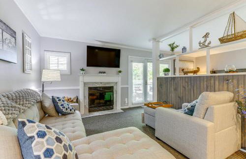 Golf Course Views and Pool Access! Norwich Studio - Foto 1