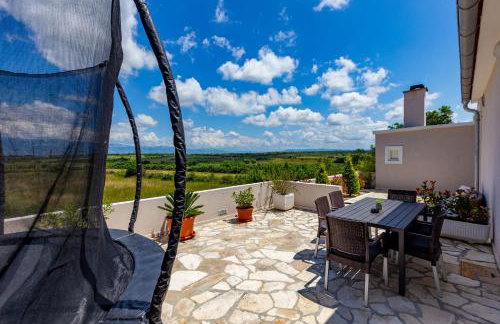 Serene Escape Near Zadar With Private Pool & Charming Outdoor Oasis - Foto 117