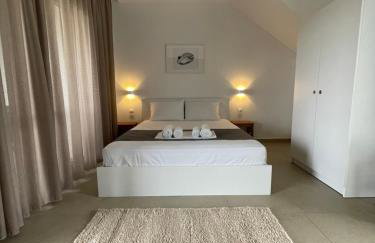 Dimis Luxury Suites - Foto 13