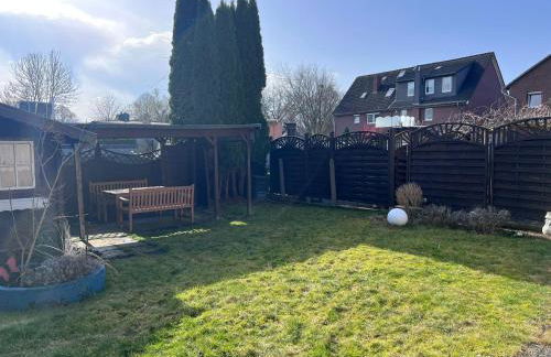 Güden Pearl Bhaven Deck 6 ,Exklusive große Wohnung,Hochwertige Ausstattung,Privatparkplatz & Carport,Großer Garten mit Gartenhaus,Langzeitaufenthalt - Foto 74