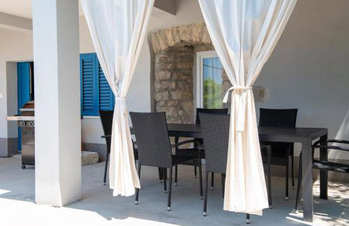 Casa Dorella in peaceful location with a sea view - Photo 16