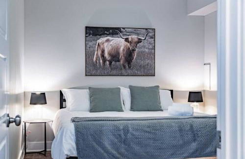 Luxury w/SoakTub* King with 3BR - Foto 43