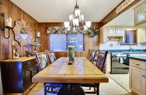 Lakehouse with Boats, MiniGolf, Sauna, HotTub, Swings and Playground! - Foto 20