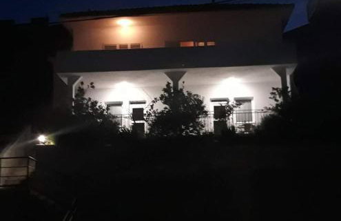 Apartmani Skalinada - Photo 2