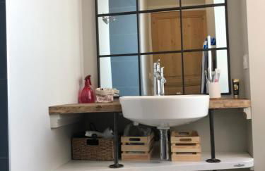 Elégante maison familiale au cœur des remparts de la citadelle - Foto 25