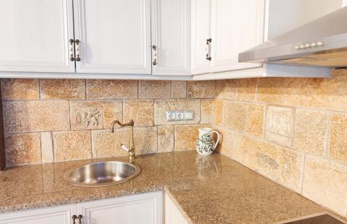 'Perithyron', Konstantina's House, Old Perithia - An Authentic stone Retreat in Corfu's most Historic Village - Photo 19