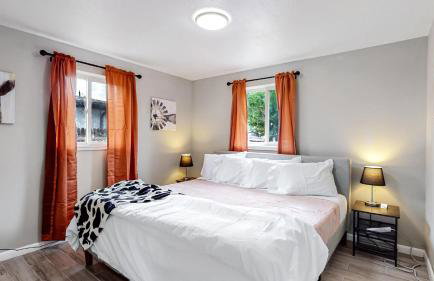 Arvada Private Family Home with Two King Beds - Foto 1