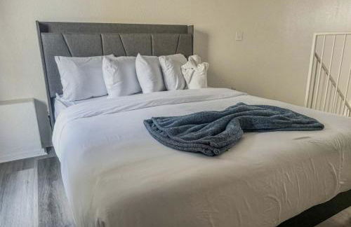 Charming 2nd Ave Lofts in Downtown San Diego with Parking - Foto 84