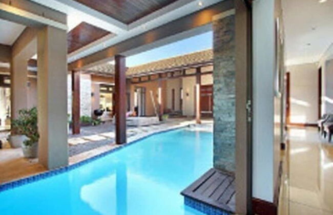 Luxury Vacation Villa - Photo 17