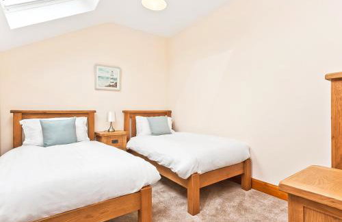 Tower Cottage - Photo 16